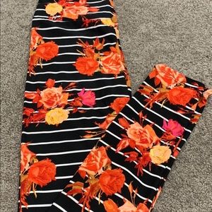 LuLaRoe Pants - Os floral print NWT Lularoe LuLaRoe Pants - Os floral print NWT Lularoe